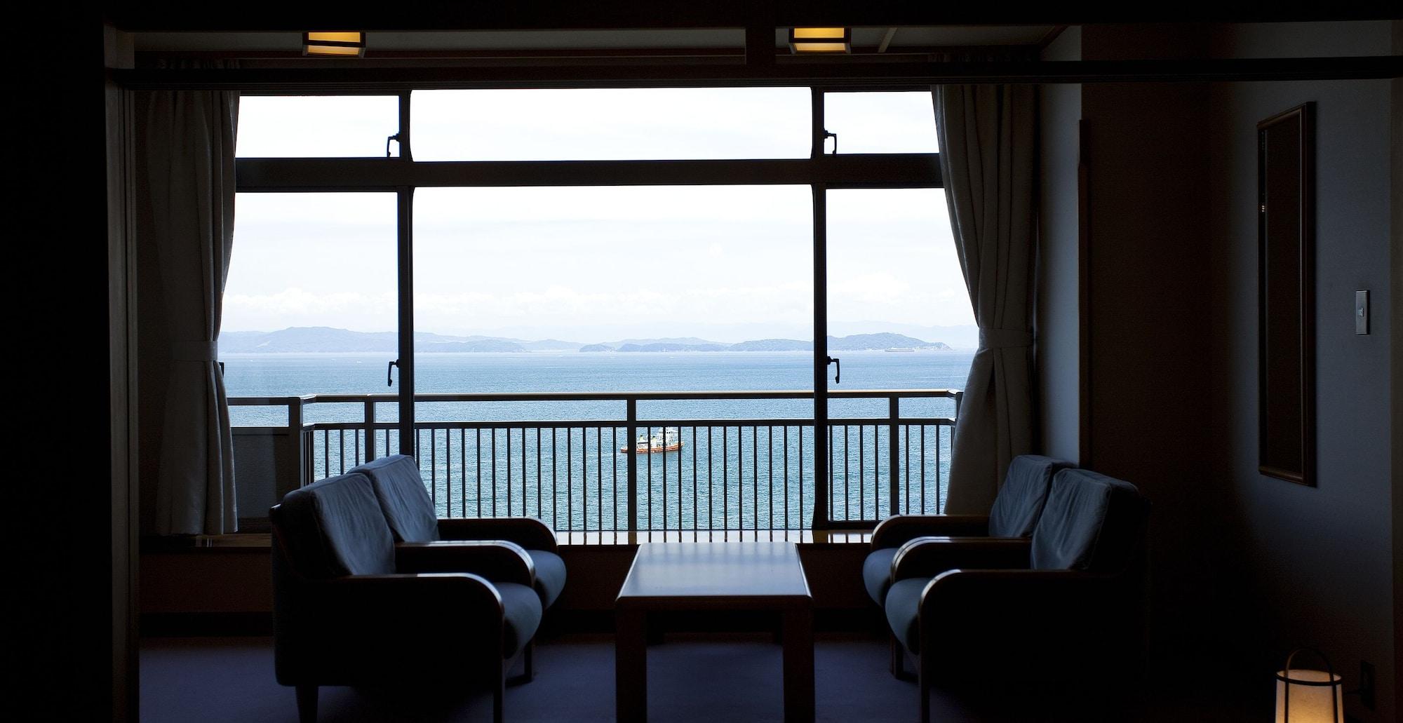 Hotel New Awaji Sumoto Екстериор снимка