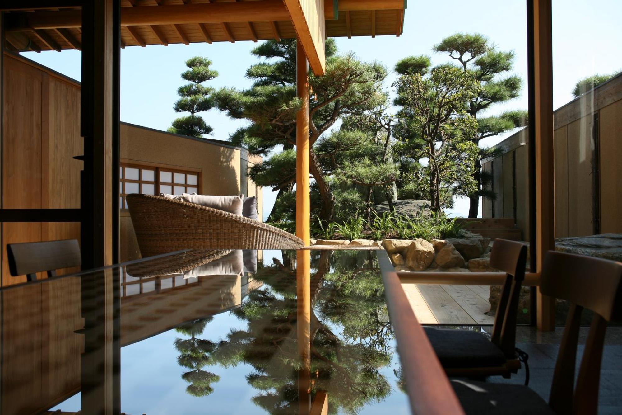 Hotel New Awaji Sumoto Екстериор снимка