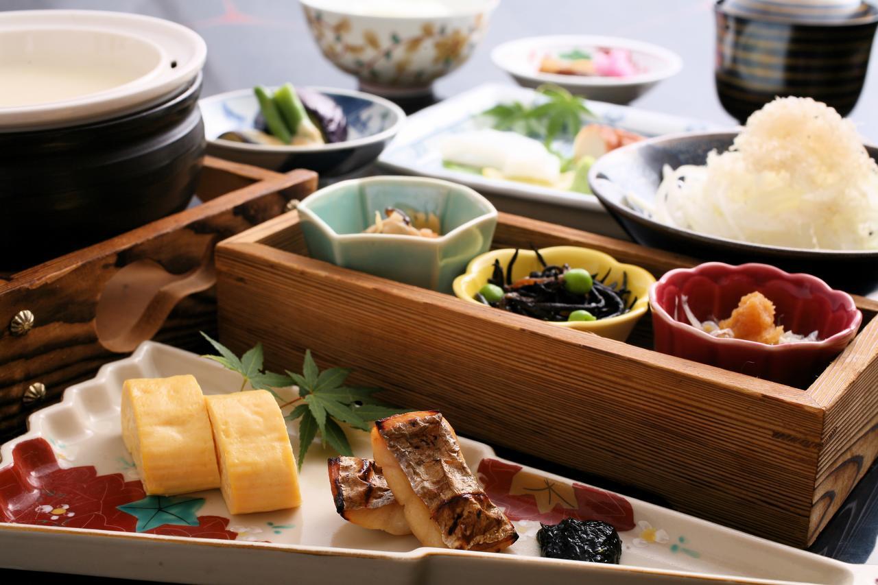 Hotel New Awaji Sumoto Екстериор снимка